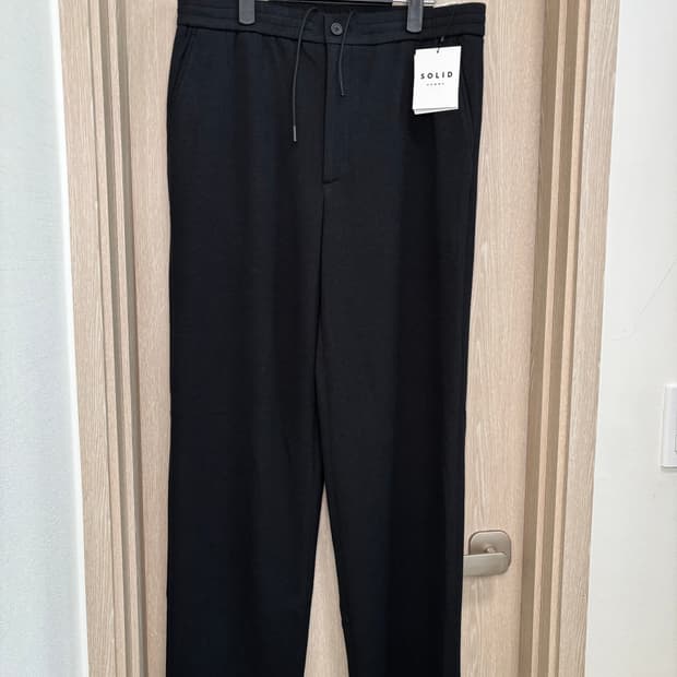 새상품25SS)솔리드옴므 와이드 밴딩 테리팬츠52(36")/블랙