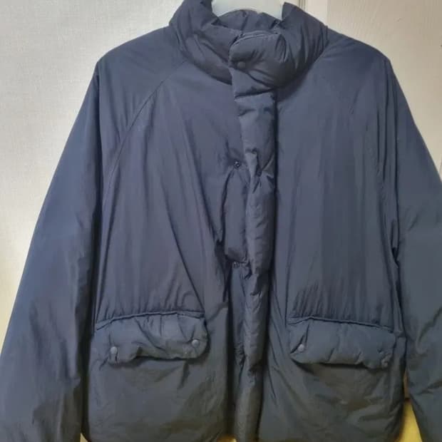 토마스모어 시티 숏다운 패딩 M사이즈