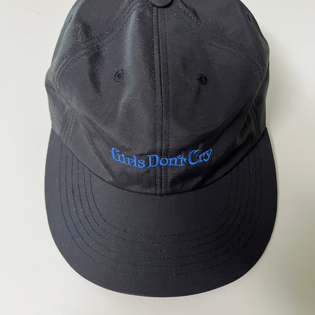 베르디 Girls don’t cry 블랙 볼캡