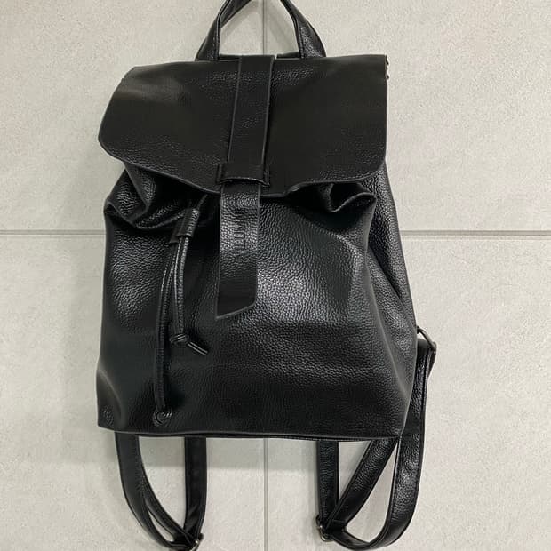 (YILUMINI)Minimal Y2K Mood Black Backpac