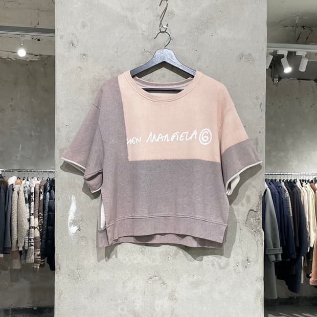 mm6 메종 마르지엘라 21S/S 투 톤 슬릿 하프티