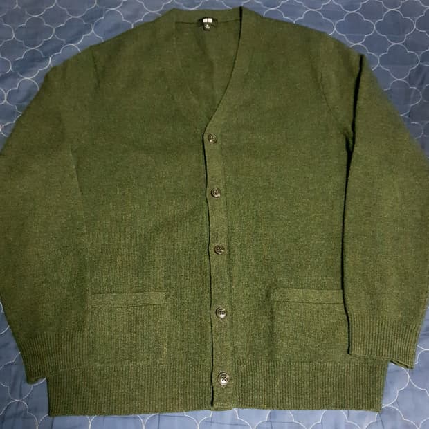 (품절매물) 유니클로 램스울100% V넥 가디건 카키 (XL)