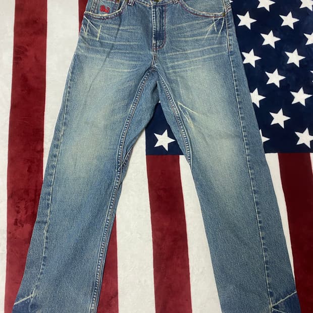 사쿤 레드스티치 데님진