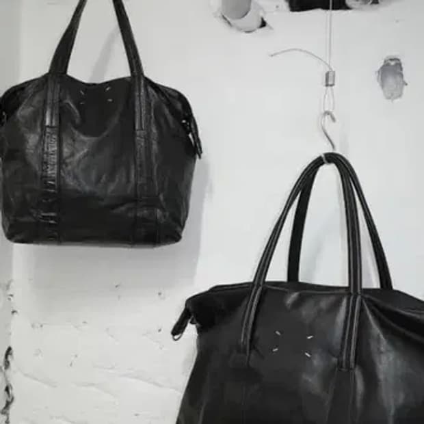 구함)마르지엘라 보스턴백 구해봅니다!