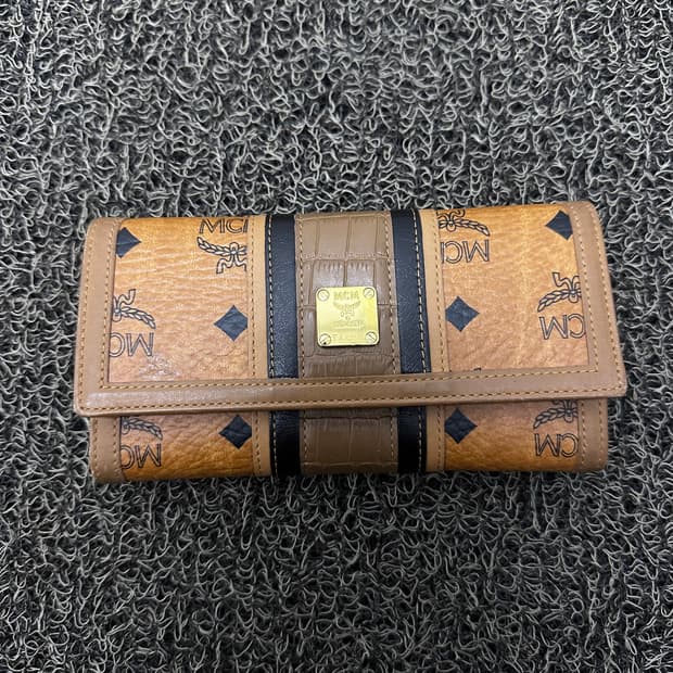 MCM 엠씨엠 여성 비세토스 장지갑