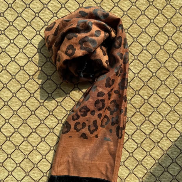 오렌지 레오파드 머플러
