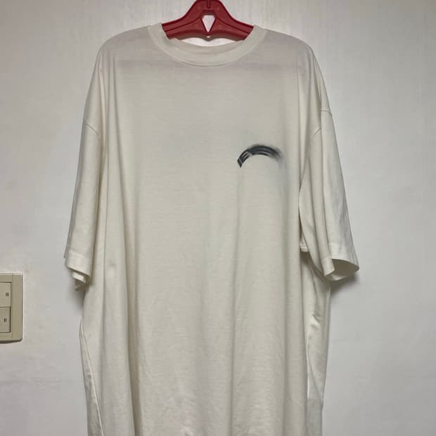 [IEY] 이에이 모션백 로고 티셔츠 L사이즈