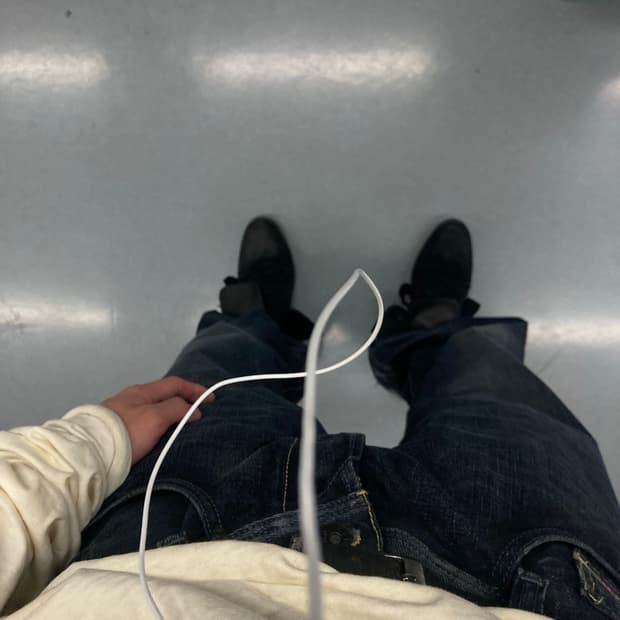 디젤  부츠컷 데님