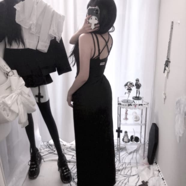 미스치프 이브닝 슬릿 롱원피스