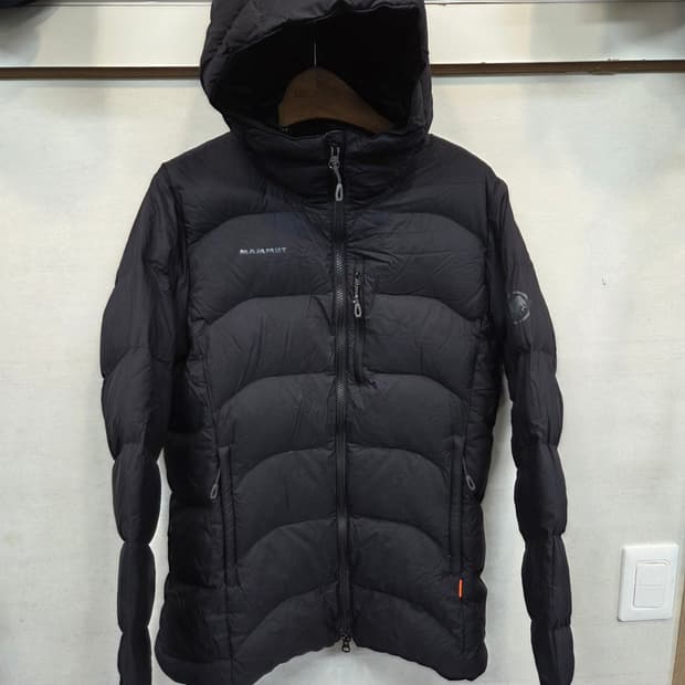 마무트 투웨이 퍼텍스 750 다운필 구스다운 패딩 s