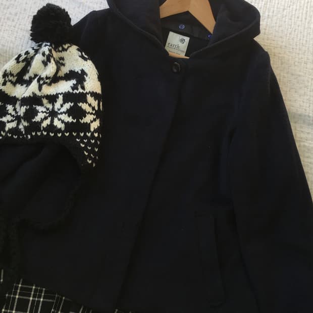 earth music 얼스뮤직/ 후드숏코트 반코트 해린코트 모리걸숏코트