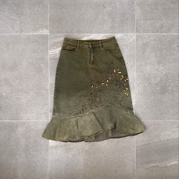 Washing khaki denim oriental beads skirt