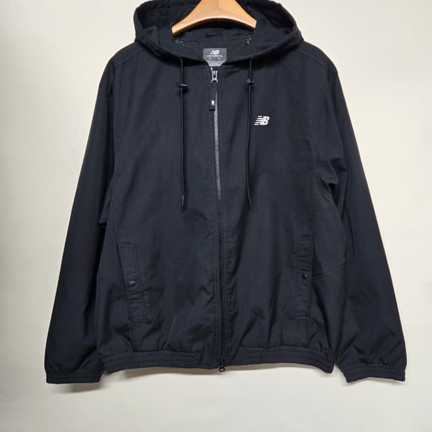 뉴발란스 후드 바람막이 블랙 XL