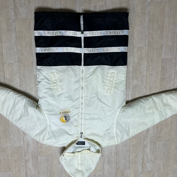 알프레도 베르사체 점퍼