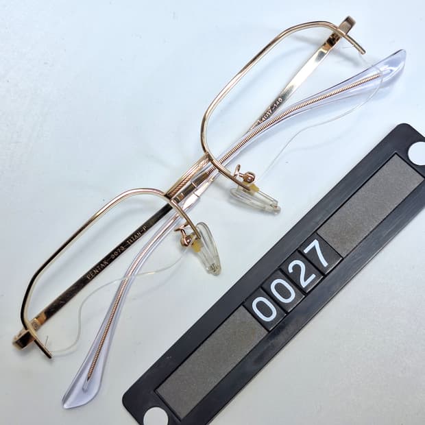 90s 일본 빈티지 펜탁스 pentax 3073 티타늄 반무테 안경테