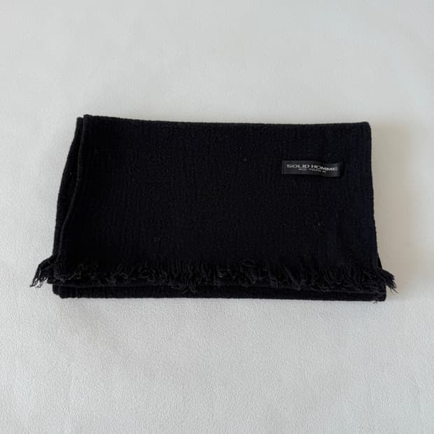 솔리드옴므 우영미(SOLID HOMME) 머플러