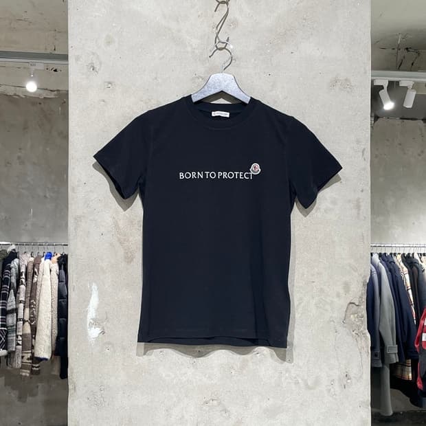몽클레르 블랙 본 투 프로텍 코튼 하프티