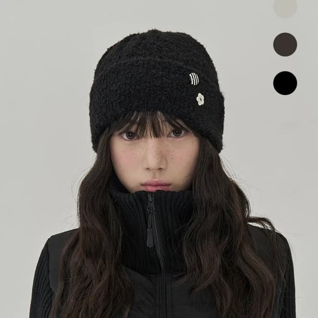 토피 우먼 W 버튼 포인트 비니 블랙