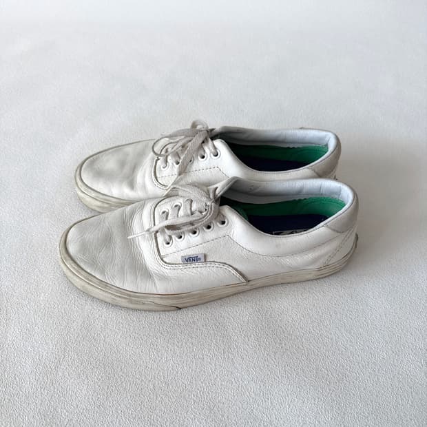 [270]반스(Vans) 레더 에센틱