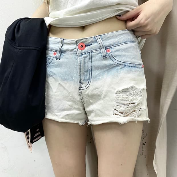 Y2K Damaged Short Pants