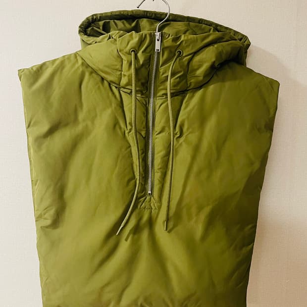 새상품) 코스 후디드 패딩 다운 베스트 바라클라바