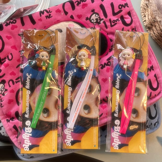 ⭐️ 2010 Blythe 해피 애니버서리 스트랩 - 개당 가격