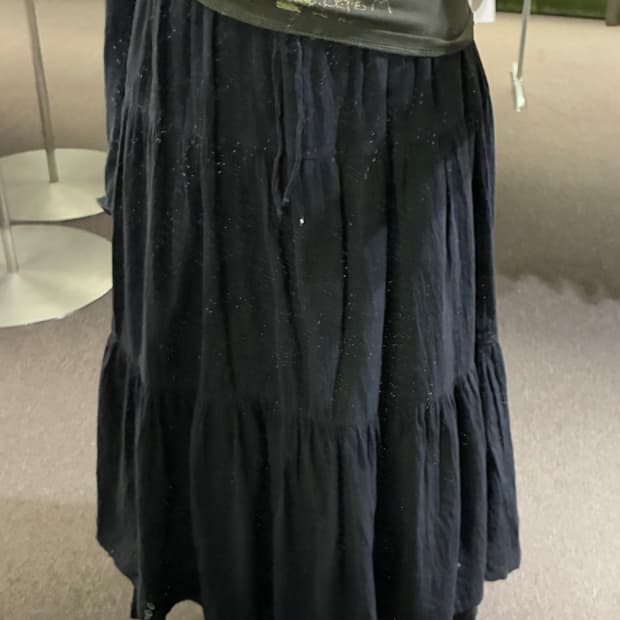 OS)Japanese vintage 여성 티어드 롱 스커트