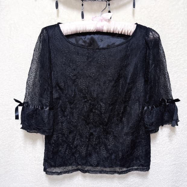 로맨틱고딕 고스로리 다크페어리 블랙 레이스 리본블라우스 로걀탑 공겜 핀터
