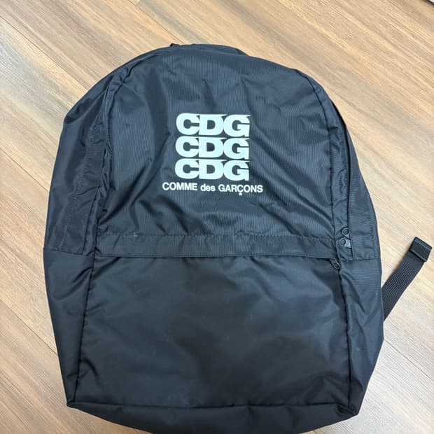 CDG 꼼데가르송 블랙 백팩
