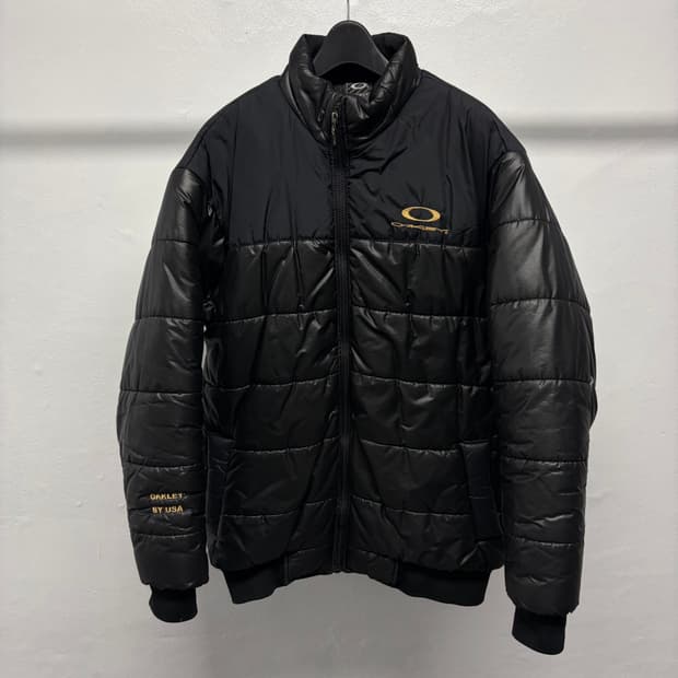 오클리 올드스쿨 패딩