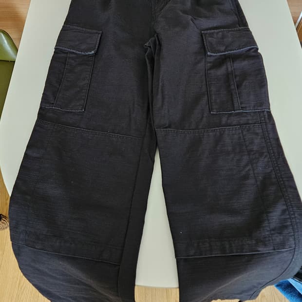 맥우드건 파번 4411 사틴코튼 카고팬츠

M