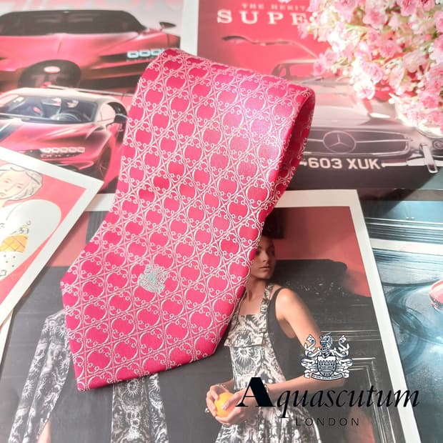 아쿠아스큐텀 실크 레드 패턴 넥타이 9cm A등급 A19661