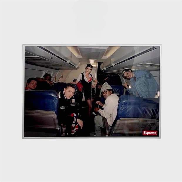 슈프림 하모니 코린 포스터 정품 (액자포함) Supreme