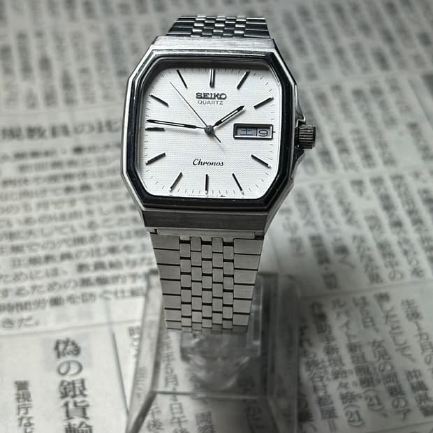 SEIKO quartz chronos