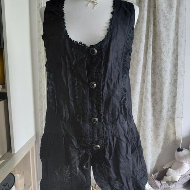 [일본빈티지] 엑시즈팜 빈티지 블랙 레이스 프릴 베스트 조끼