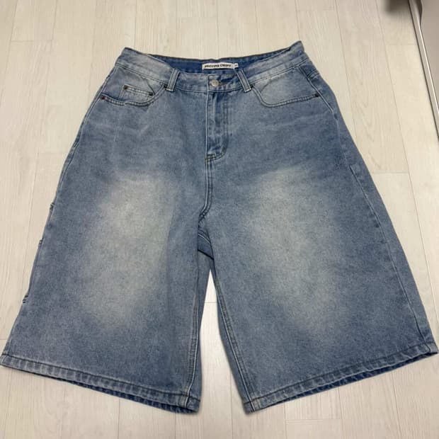 피지컬  디파트먼트 버뮤다팬츠
