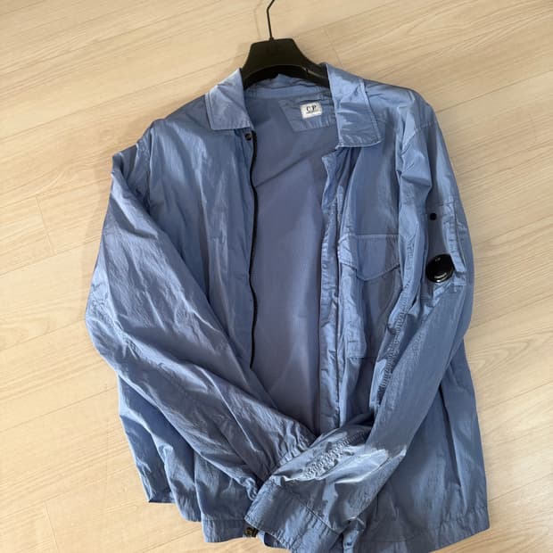 Cp컴퍼니 나일론자켓 90사이즈