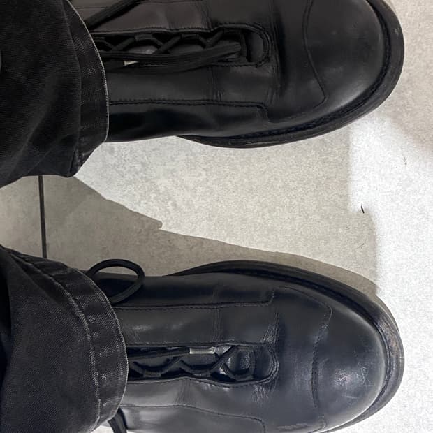 프라다 레이스업 스니커즈 280