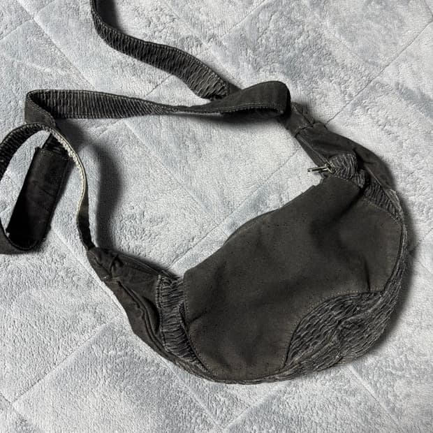 Xlim 엑슬림 익스쿨루시브 ep3 크로스백