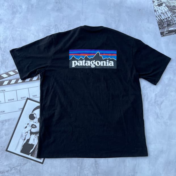파타고니아 블랙 반팔 티셔츠 
