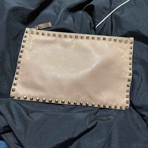 vintage valentino leather clutch bag