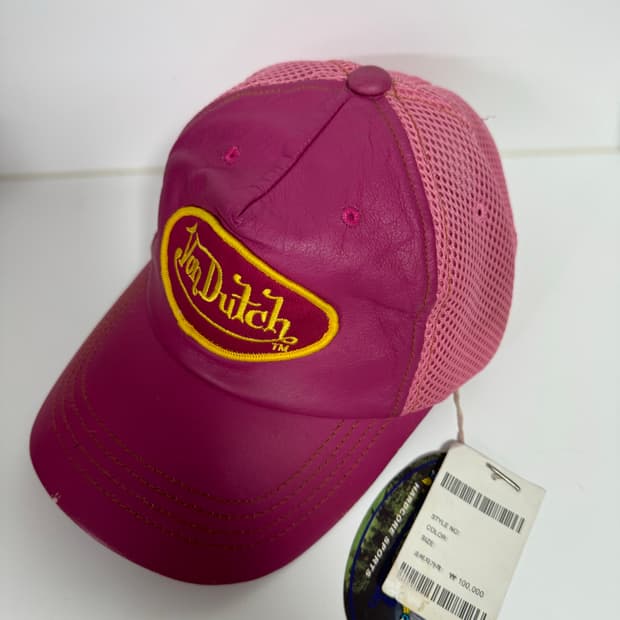 본더치 Von Dutch 레더 메쉬캡 모자