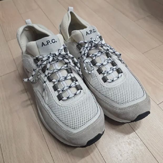 아페쎄 스니커즈 44사이즈