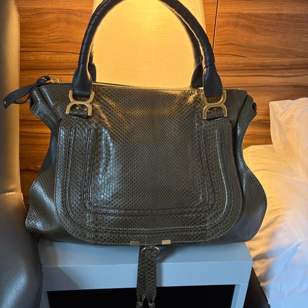 클로에 마르씨 숄더백