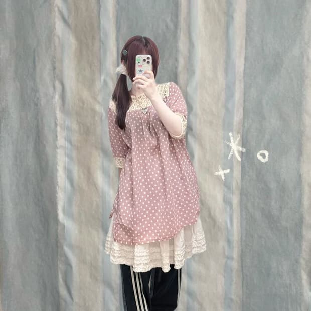 도트 레이스 블라우스