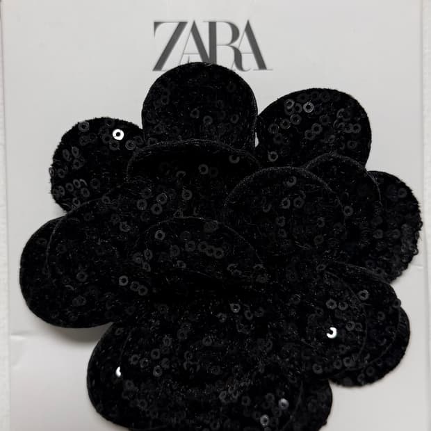 [OS] 자라 플라워 코사지