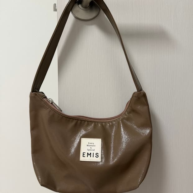 이미스 에나멜 호보백