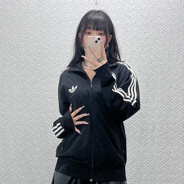 아디다스 빈티지 오리지널 파이어버드 검흰 져지 집업 105 C12575