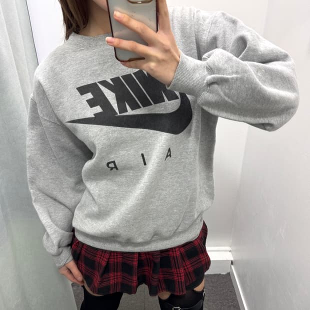 나이키 그레이 맨투맨