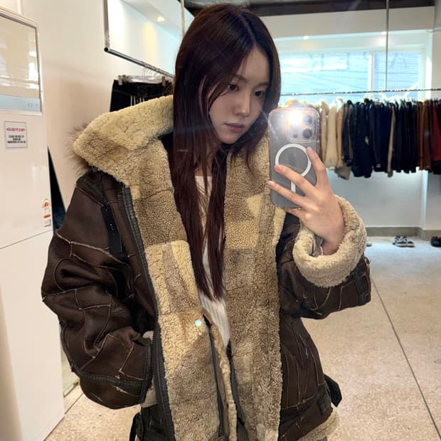 Toscana Patchwork Detail Mustang :